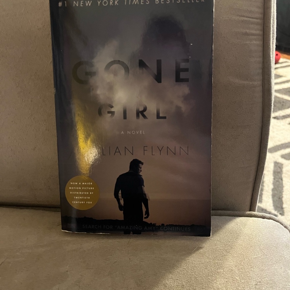 Gone Girl by Gillian Flynn- Paperbacks